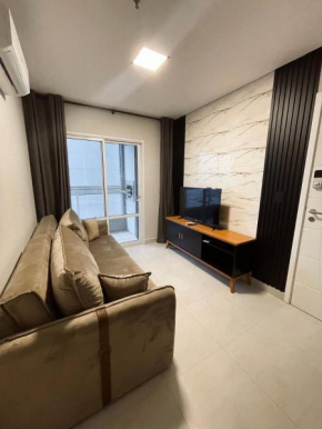 Refúgio Perfeito no Boqueirão: Apartamento Moderno a 100m da Praia com Sacada Gourmet e Piscina!